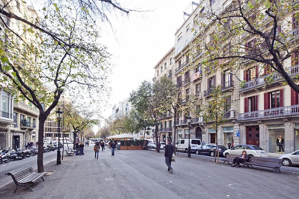 My Space Barcelona Rambla Catalunya Center ภายนอก รูปภาพ